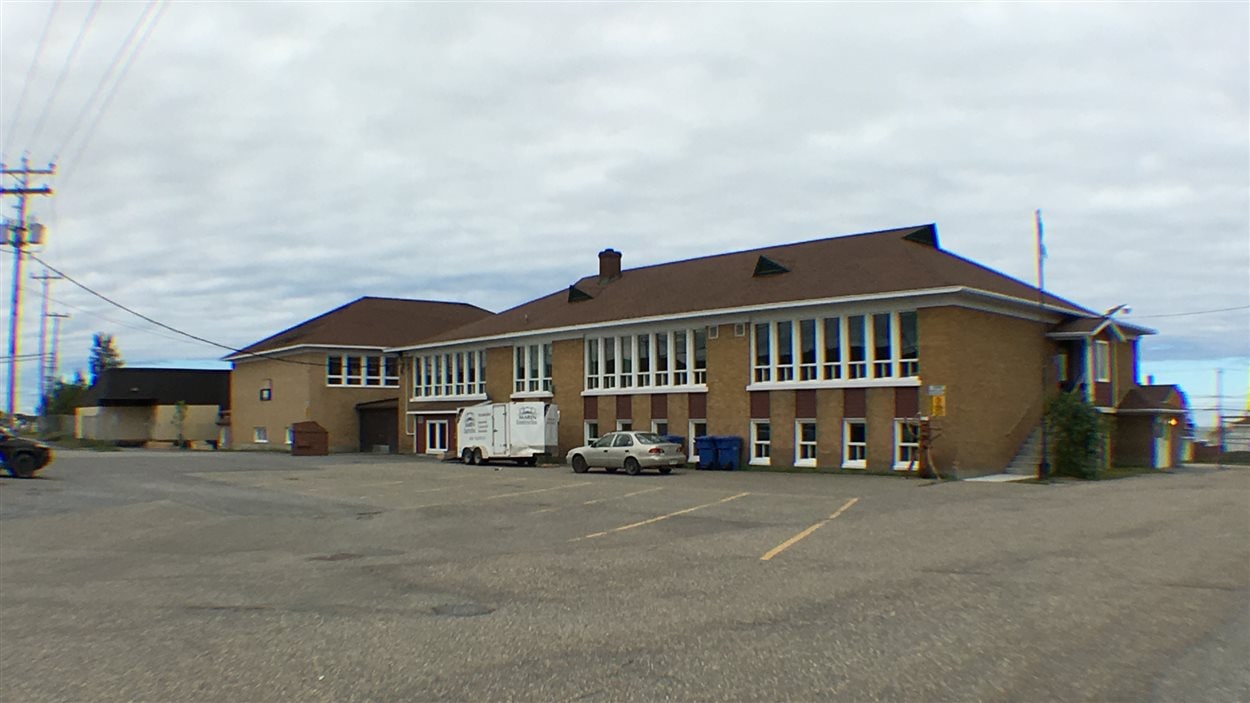 École de l'Anse d'urgence en raison de moisissures RadioCanada École de l'Anse d'urgence en raison de moisissures RadioCanada
