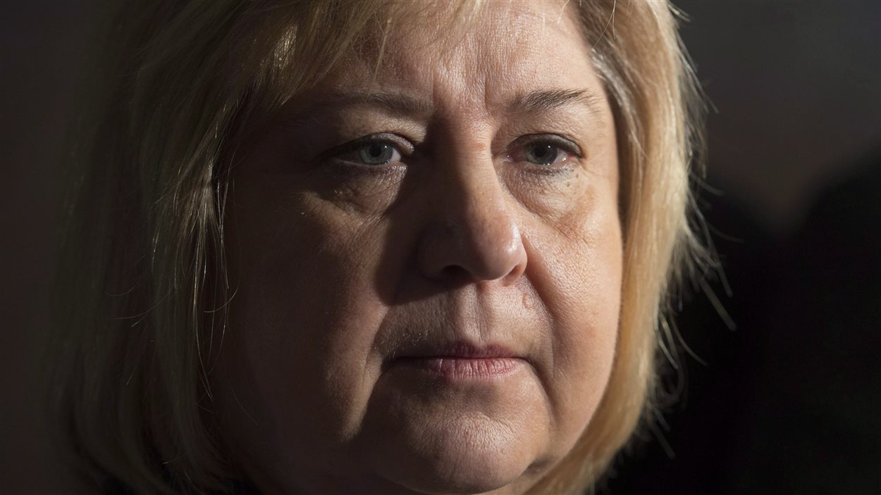 La ministre fédérale du Travail, MaryAnn Mihychuk