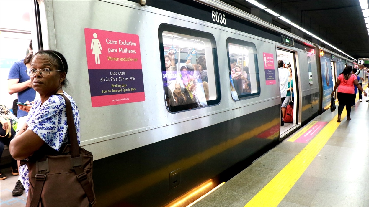 Des wagons de métro sont réservés aux femmes à Rio de Janeiro