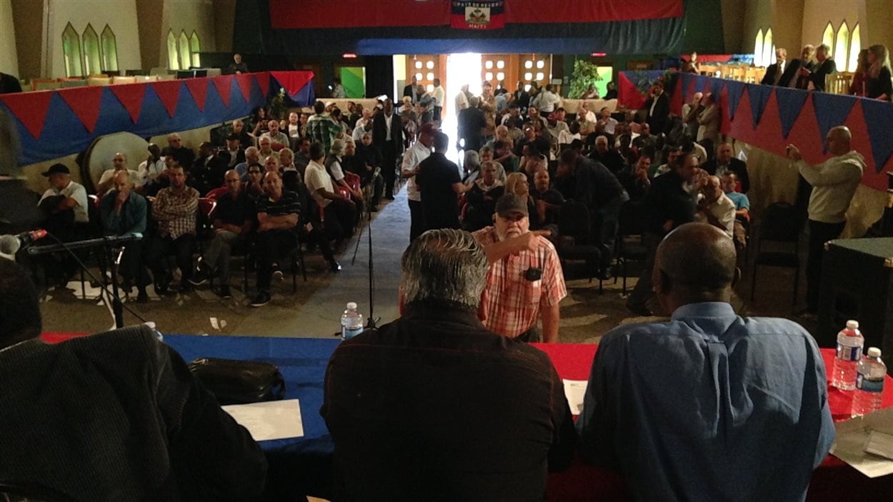 Assemblée extraordinaire des chauffeurs de taxi.