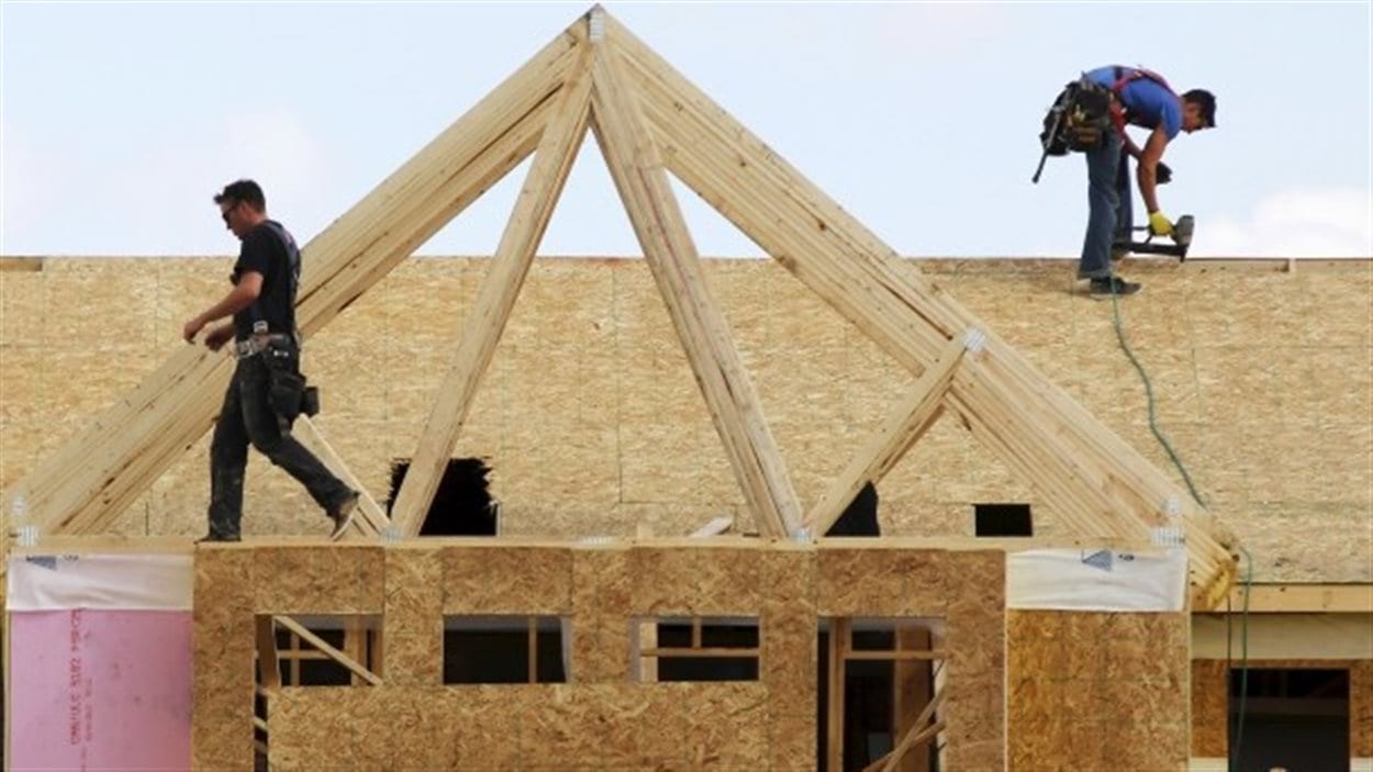 Des travailleurs de la construction
