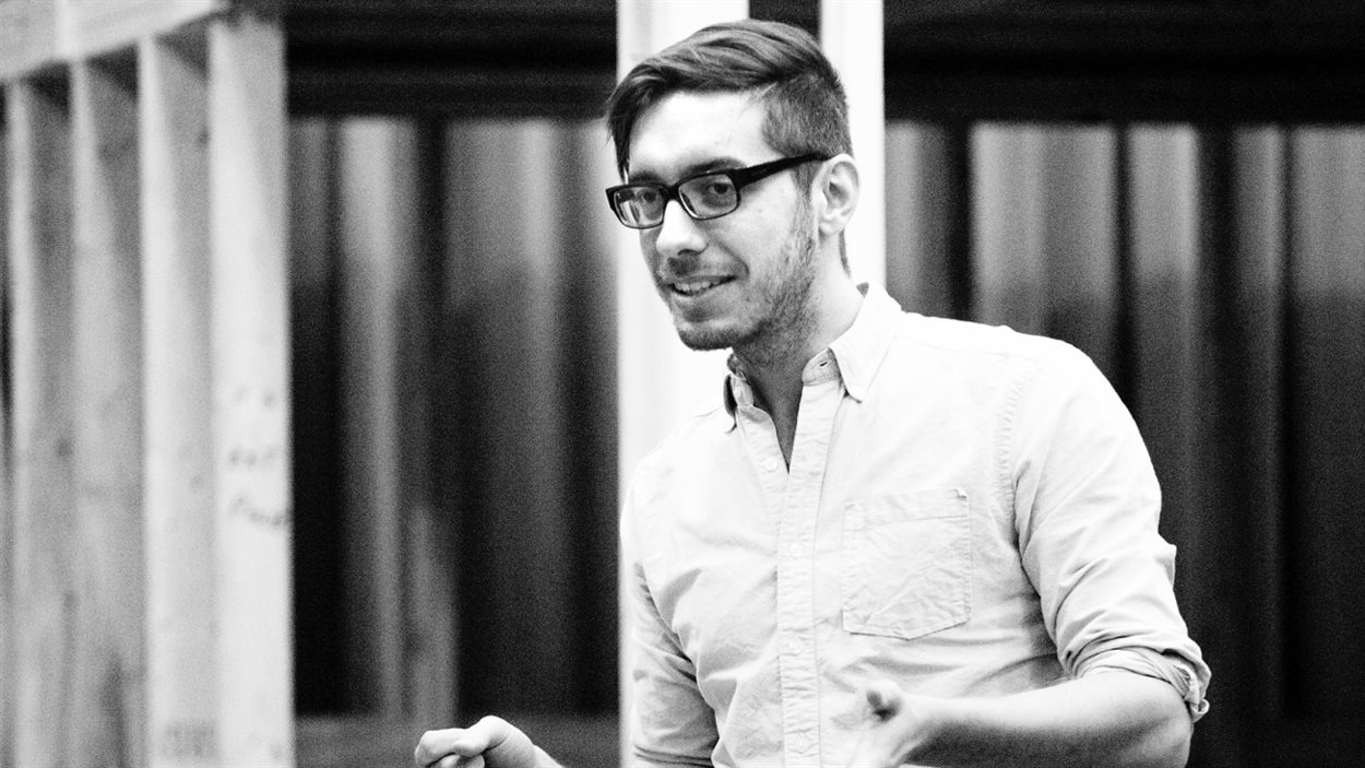 Alexandre Fecteau à la barre du parcours Où tu vas quand tu dors en