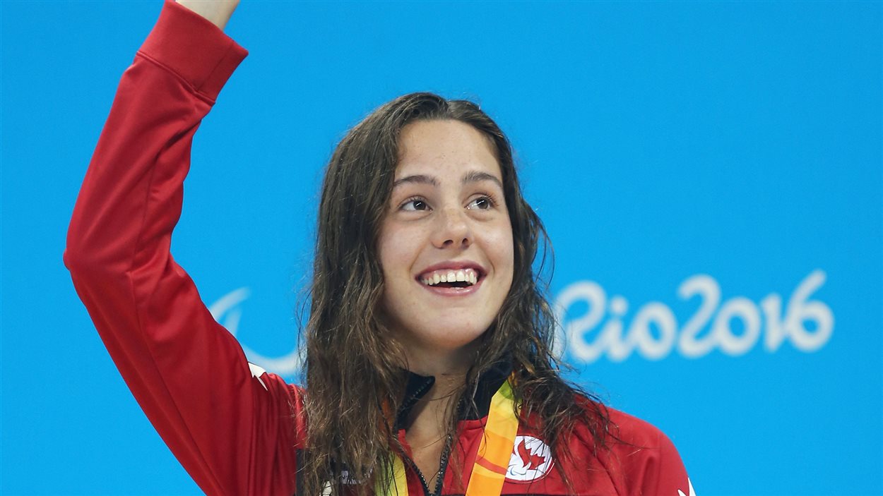 La nageuse Aurélie Rivard sera la porte-drapeau du Canada ...