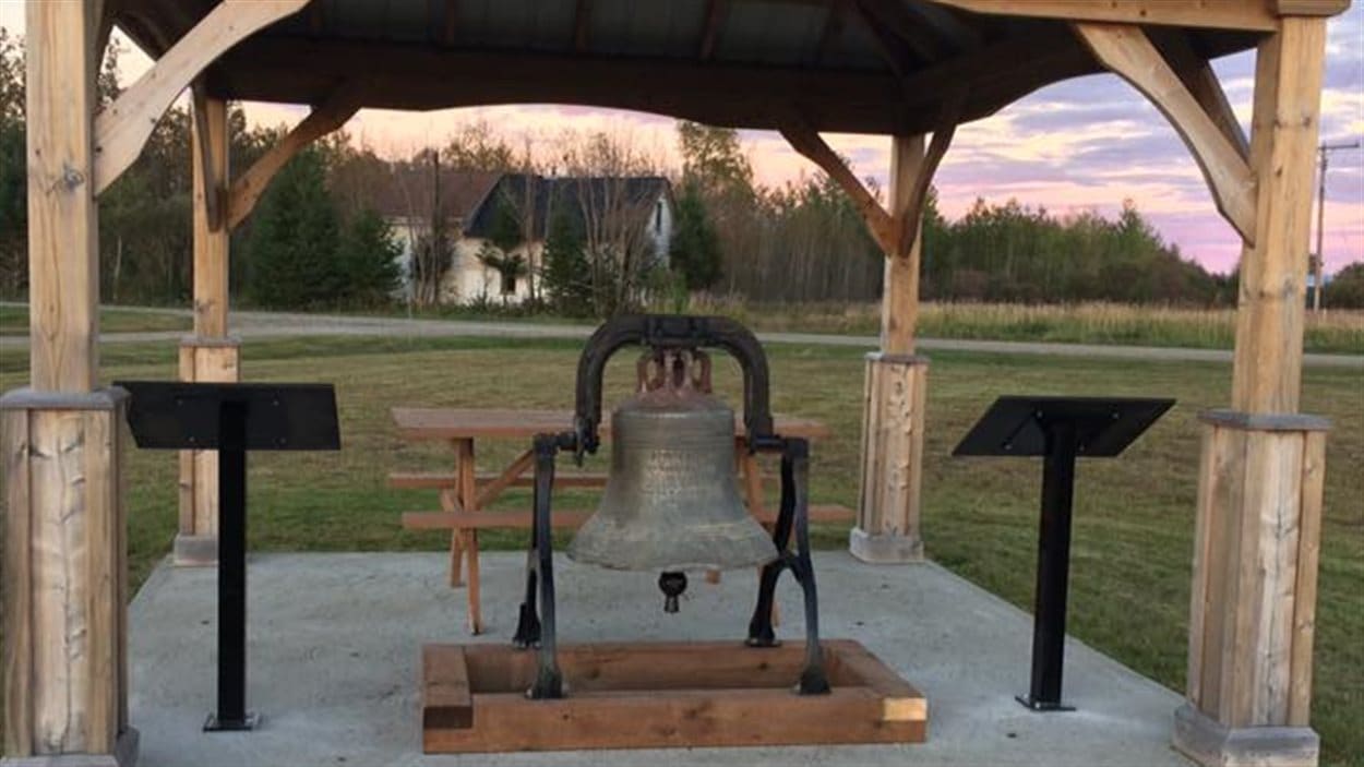 Le village de Strickland retrouve sa cloche RadioCanada