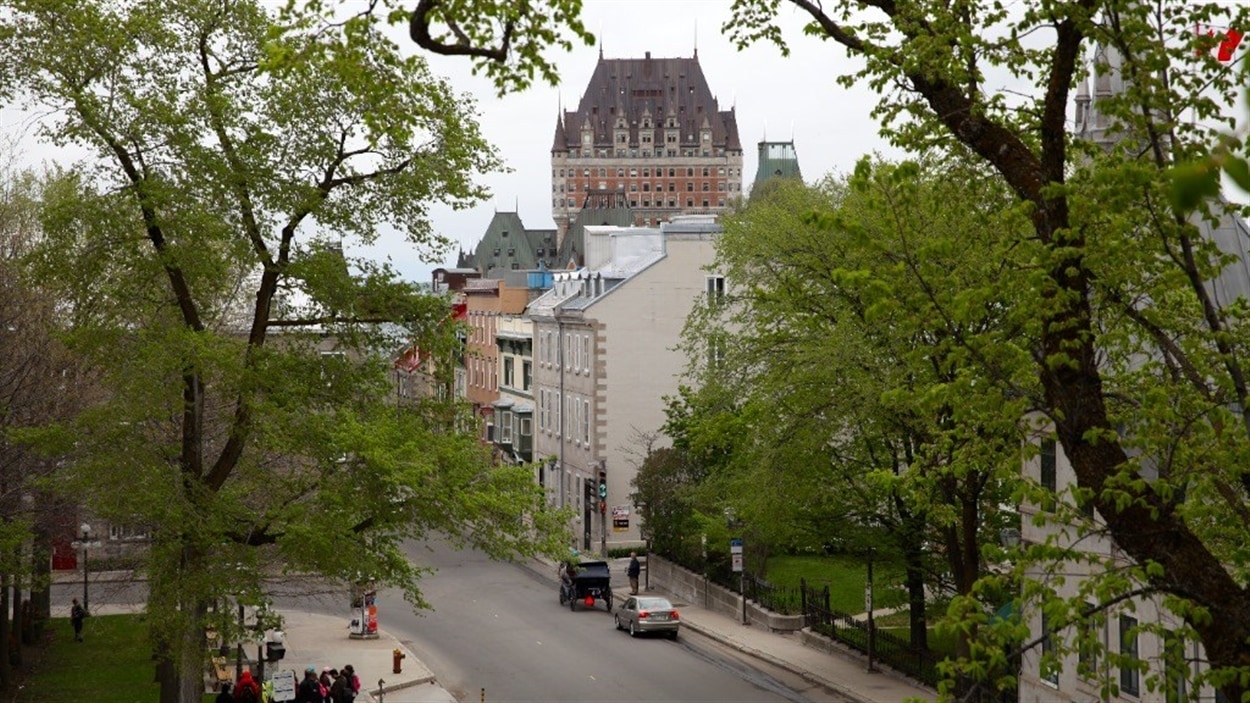 Une vue du Vieux-Québec et du château Frontenac
