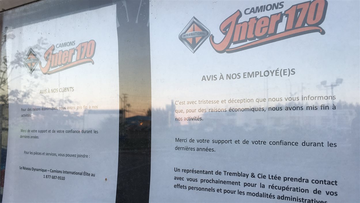 Les employés de Camions Inter 170 ont été informés de la fermeture par un avis dans la fenêtre.