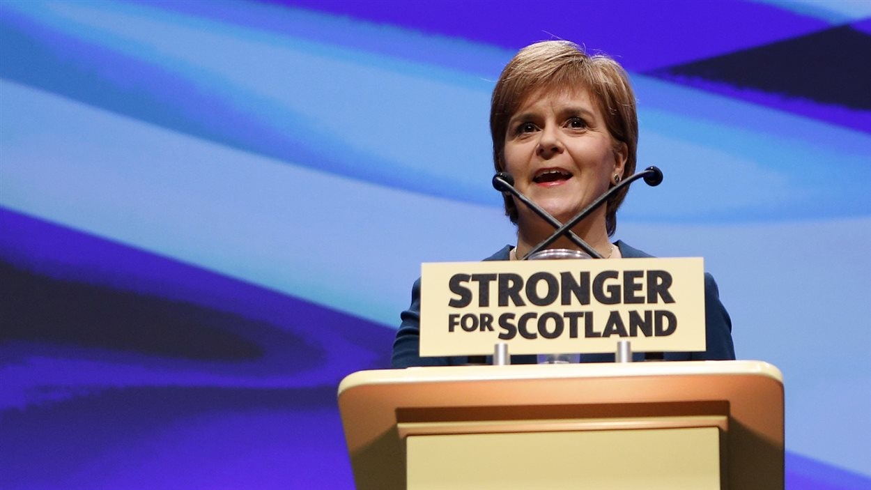 La première ministre de l'Écosse, Nicola Sturgeon, s'adressant aux membres de son parti (SNP) réunis en congrès, le jeudi 13 octobre 2016.
