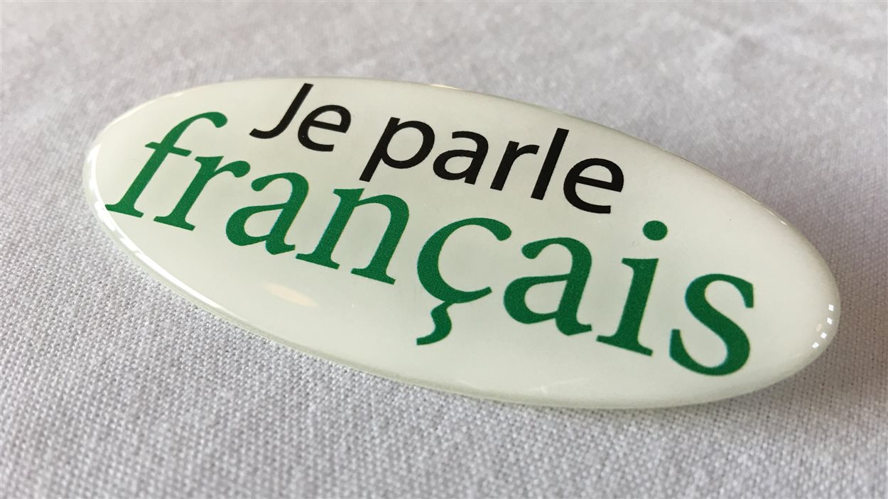 Macaron « Je parle français ».