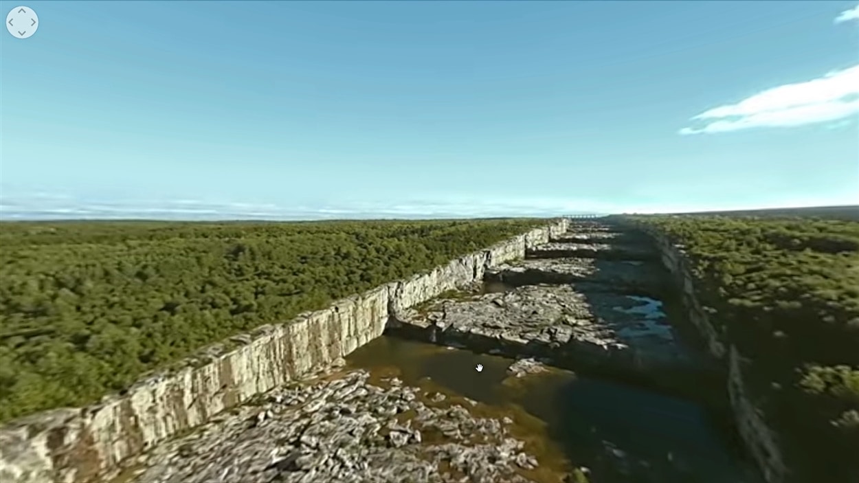 Hydro-Québec propose une visite en 360 degrés du barrage, du réservoir et de la centrale électrique Robert Bourassa à la Baie James.