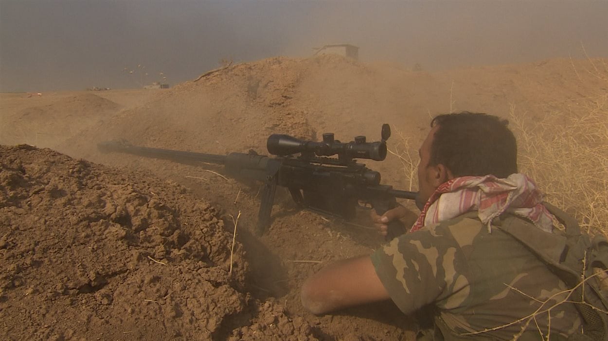 Un combattant kurde