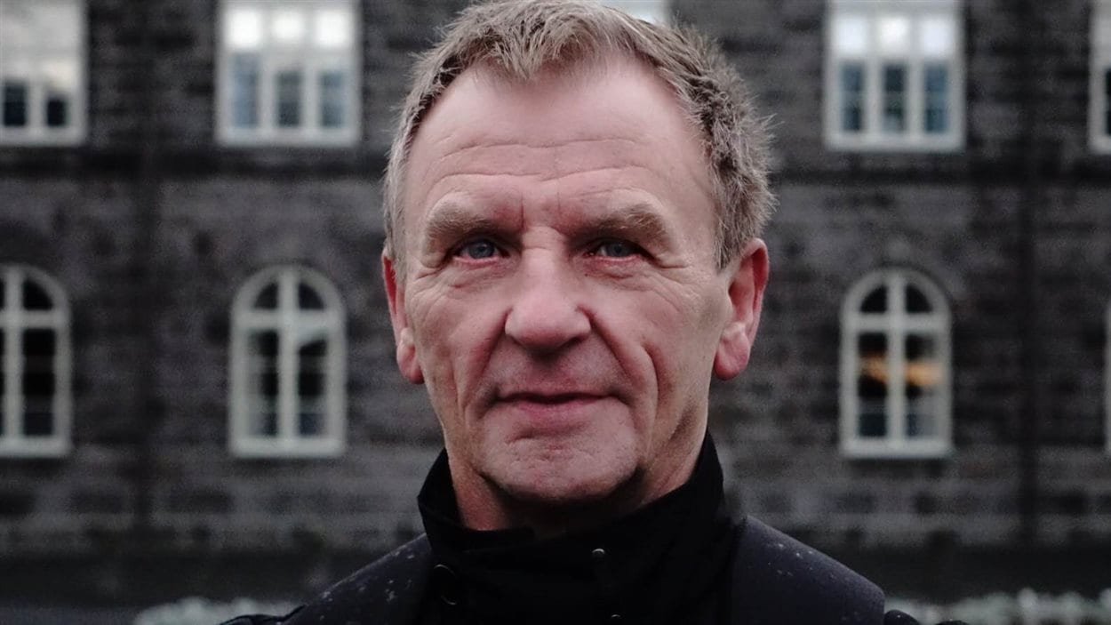 Les pirates à l'assaut du pouvoir en Islande | Radio-Canada