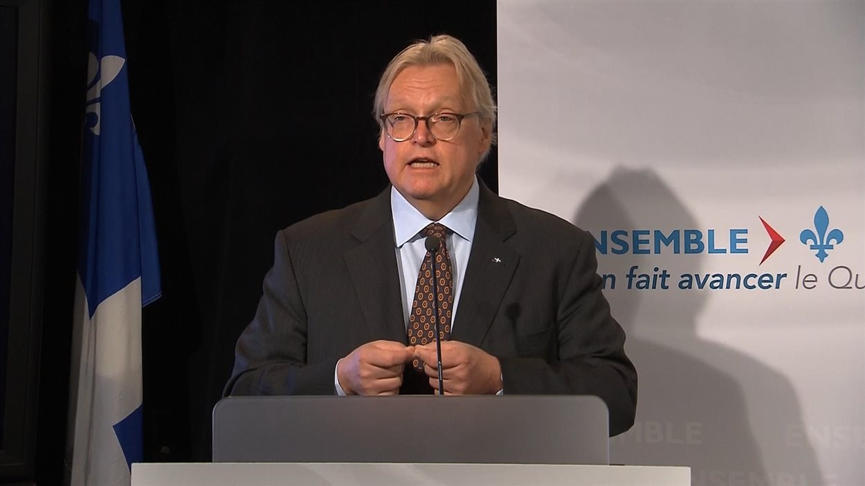 Le ministre de la Santé du Québec, Gaétan Barrette, fait le point sur les négociations qui s'ouvrent avec les médecins.