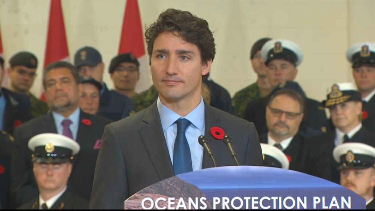 Le premier ministre Justin Trudeau lors de l’annonce du plan de protection des océans à Vancouver le 7 novembre 2016.