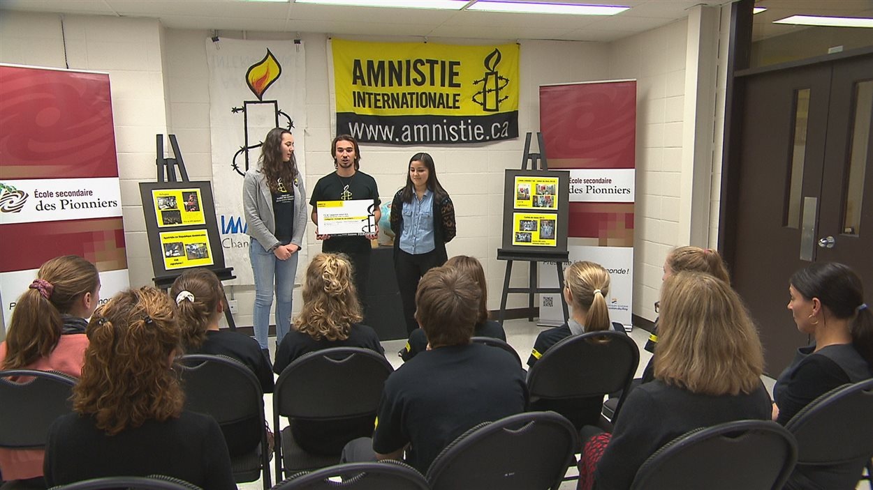 Un prix d'Amnistie internationale pour l'école des Pionniers de Trois