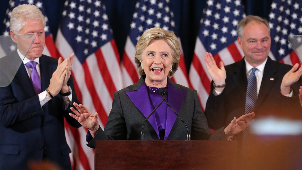 La candidate démocrate Hillary Clinton commente sa défaite contre le républicain Donald Trump. 