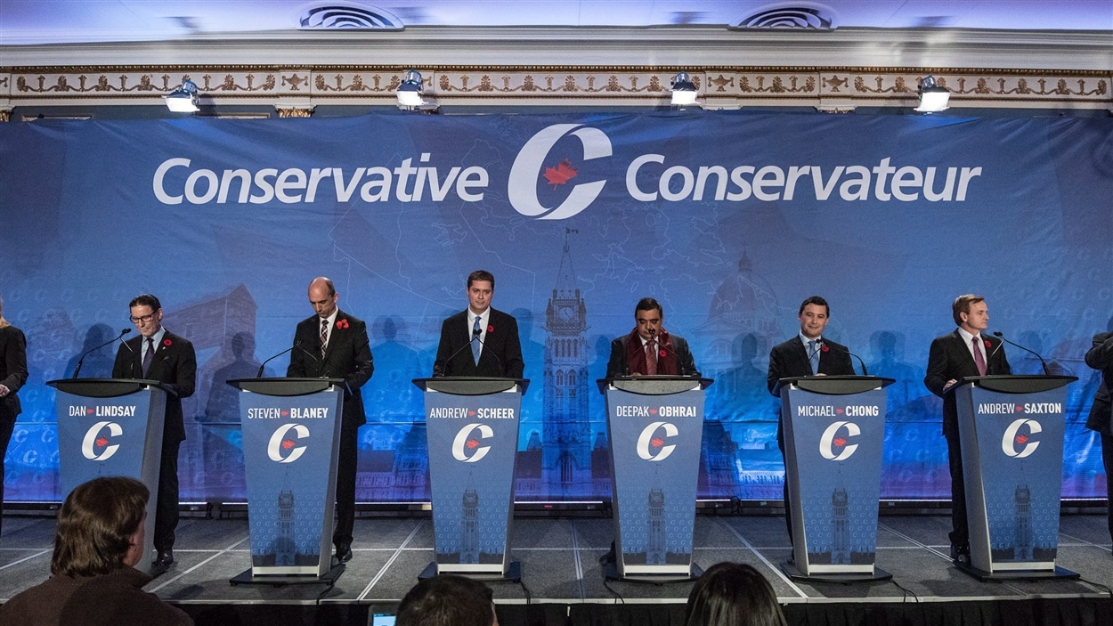 Les candidats ont débattu à Saskatoon, moins de trois mois après que Stephen Harper eut mis fin à sa vie de parlementaire.