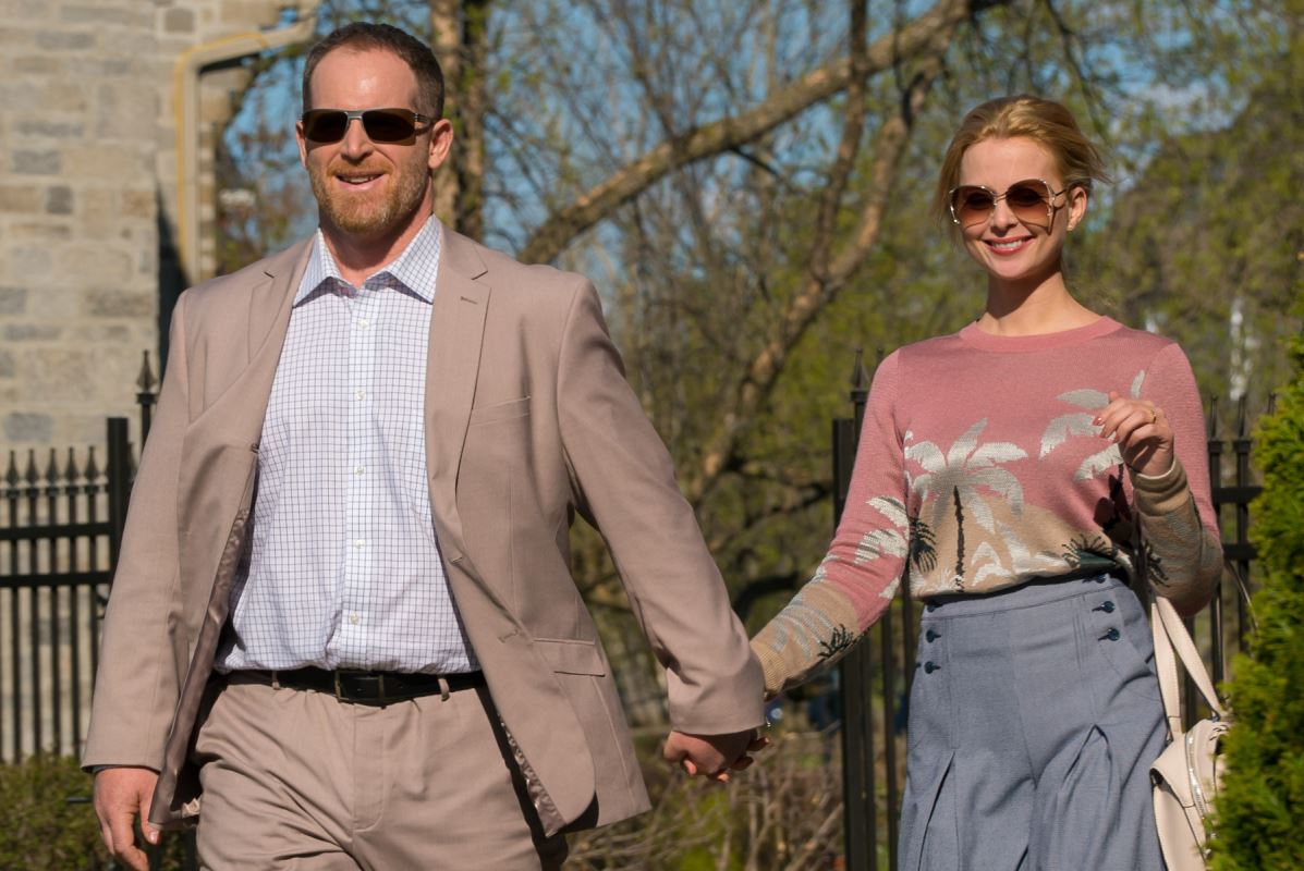Jimmy O'Connor (Alexandre Goyette) et Julie Lauzon (Katrine Duhaime)