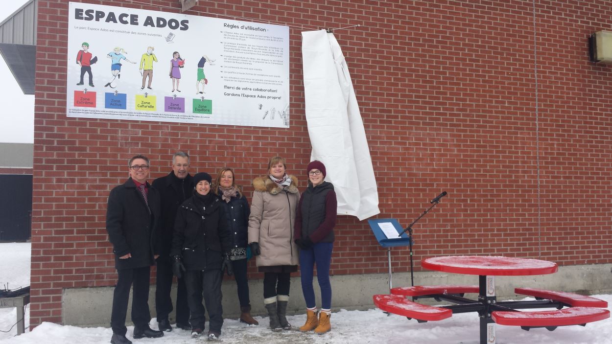 Un nouvel « Espace Ados » à l'école La Source de RouynNoranda Radio