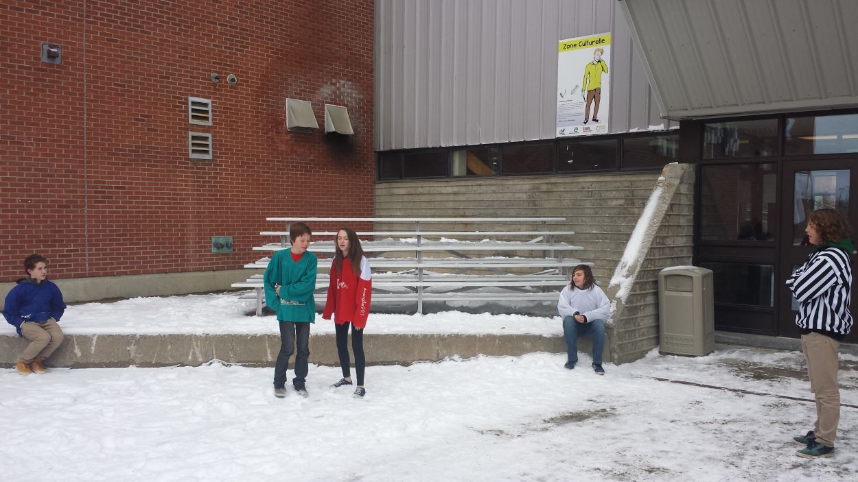 Un nouvel « Espace Ados » à l'école La Source de RouynNoranda Radio