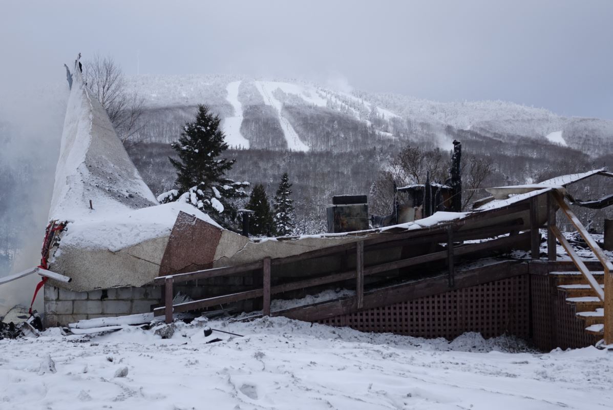 Incendie à SaintGabrieldeRimouski le brasier renaît de ses cendres