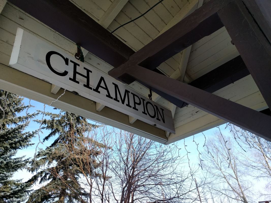 Le panneau de la gare de Champion.